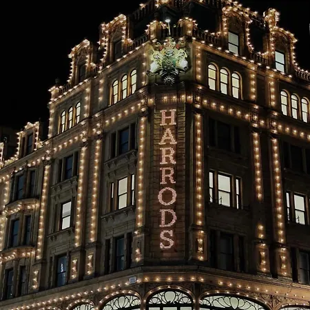 Luxury Knightsbridge Apartment Outside Harrods London Exterior photo